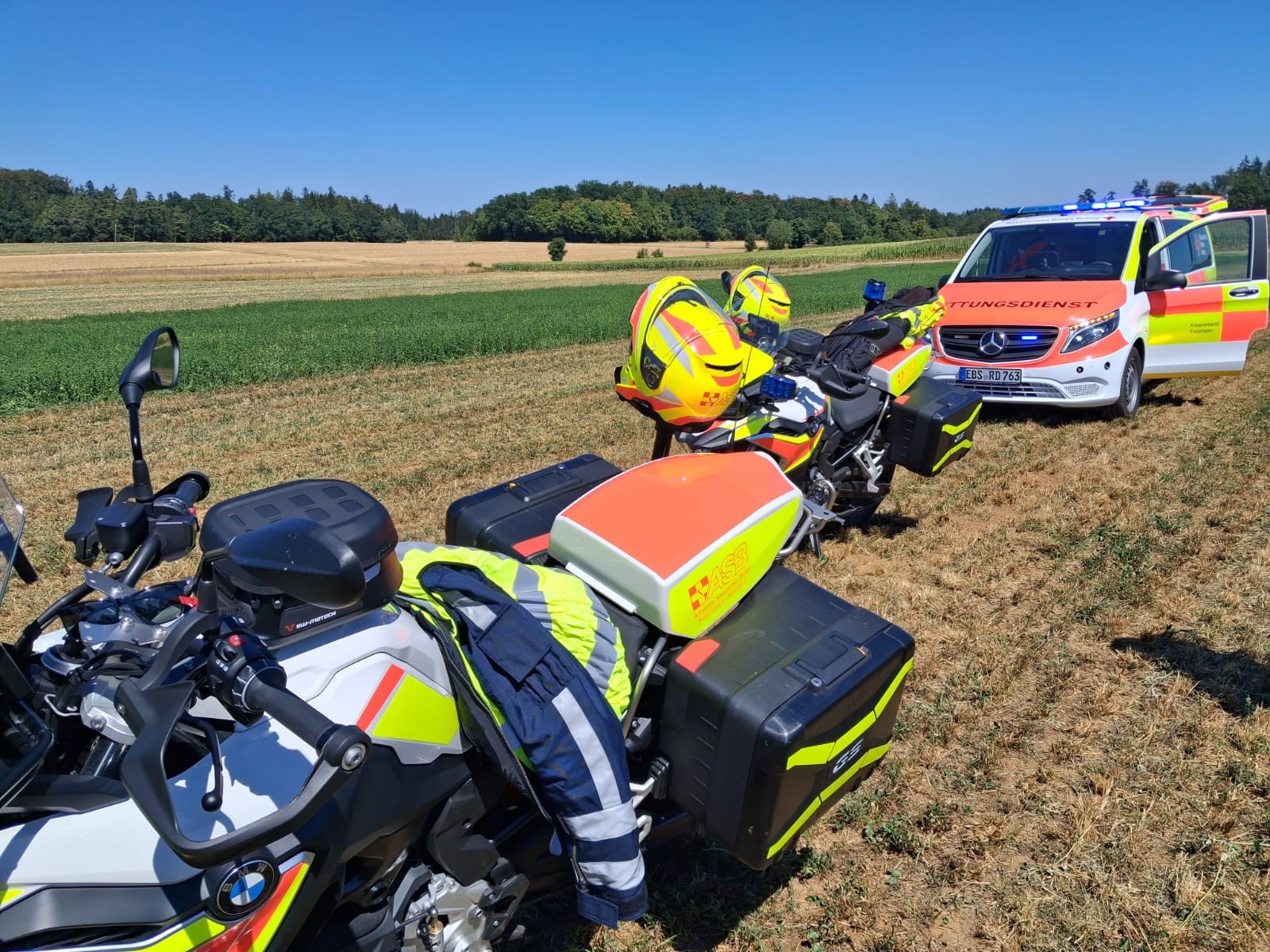 Motorrad.jpg Motorrad.jpg